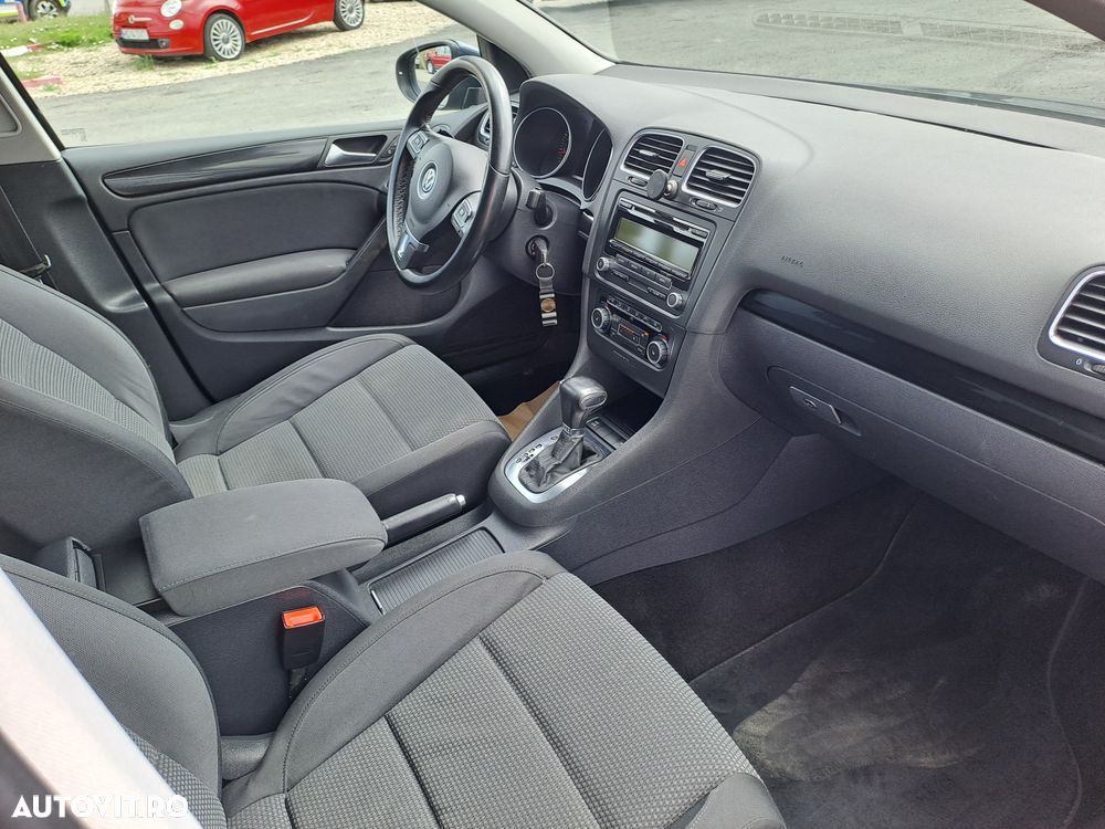 Volkswagen Golf 1.4 TSI DSG Style - 5