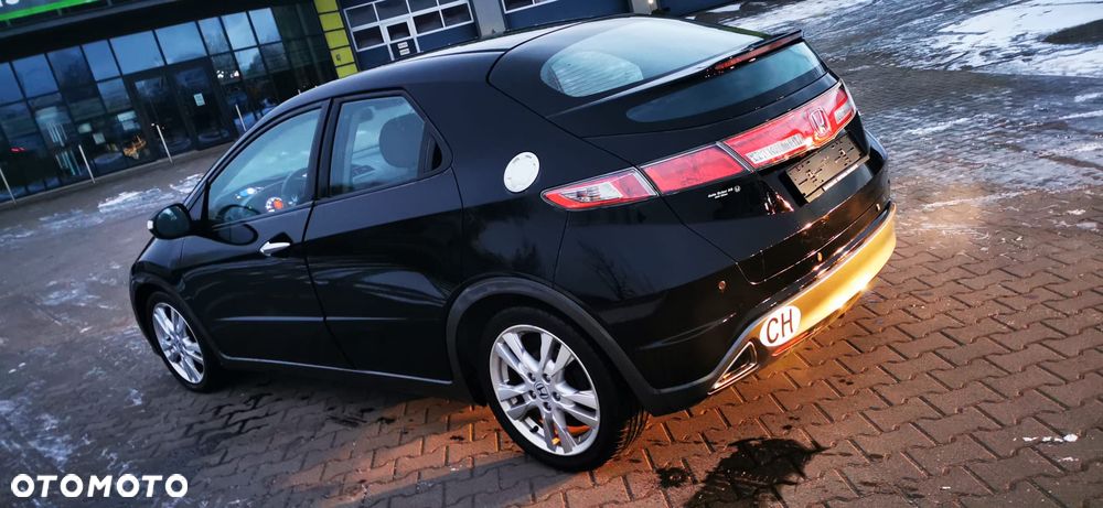 Honda Civic 1.8i-VTEC Sport - 12