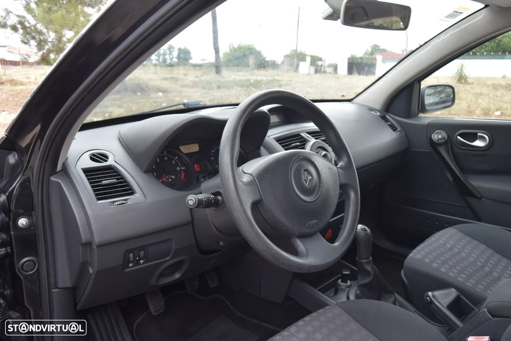Renault Mégane 1.4 Confort - 10