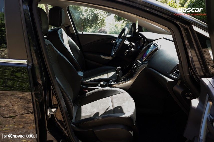 Opel Astra 1.7 CDTI Cosmo - 21