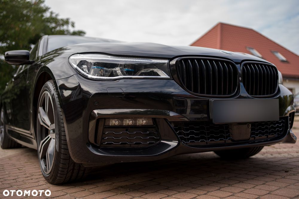 BMW Seria 7 740d xDrive - 9