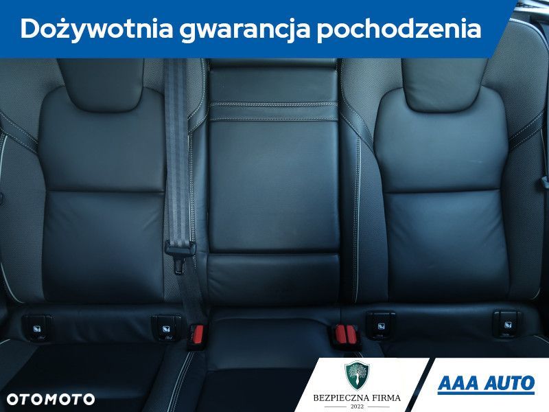 Volvo XC 60 - 11