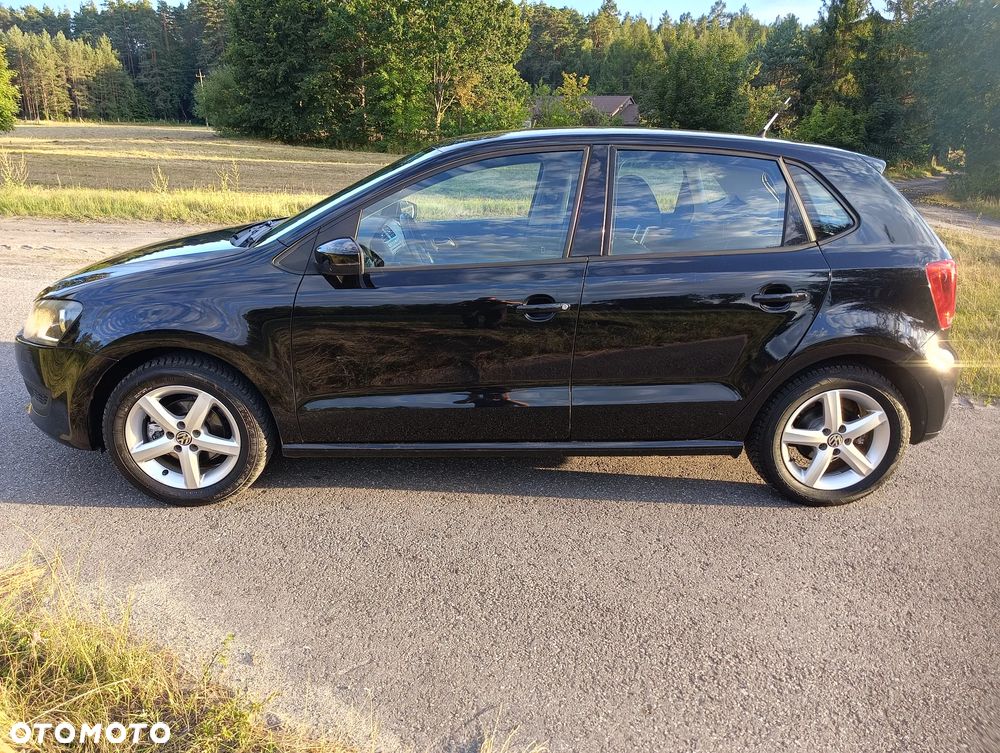 Volkswagen Polo 1.4 16V Comfortline - 2