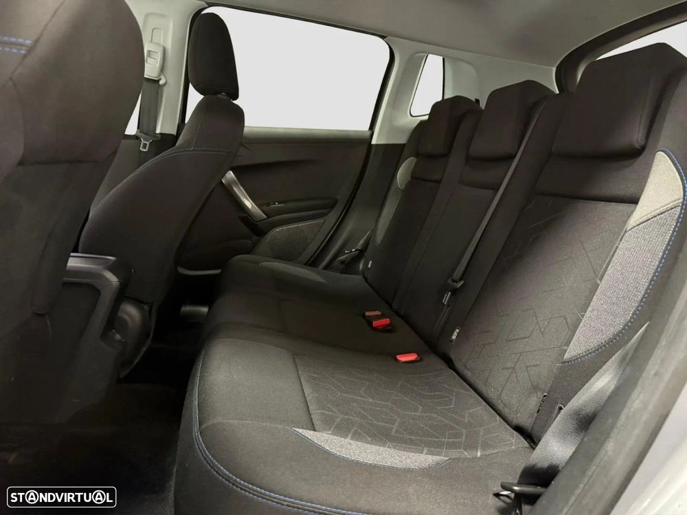 Peugeot 2008 1.2 PureTech Style - 8