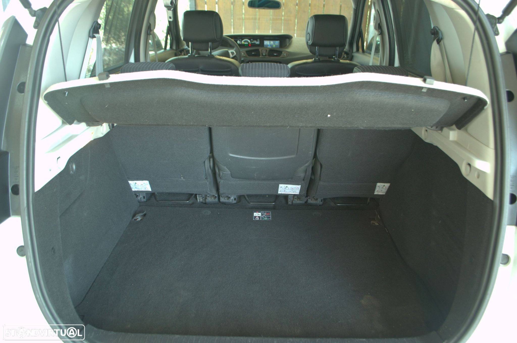 Renault Scénic 1.5 dCi Bose Edtion SS - 41
