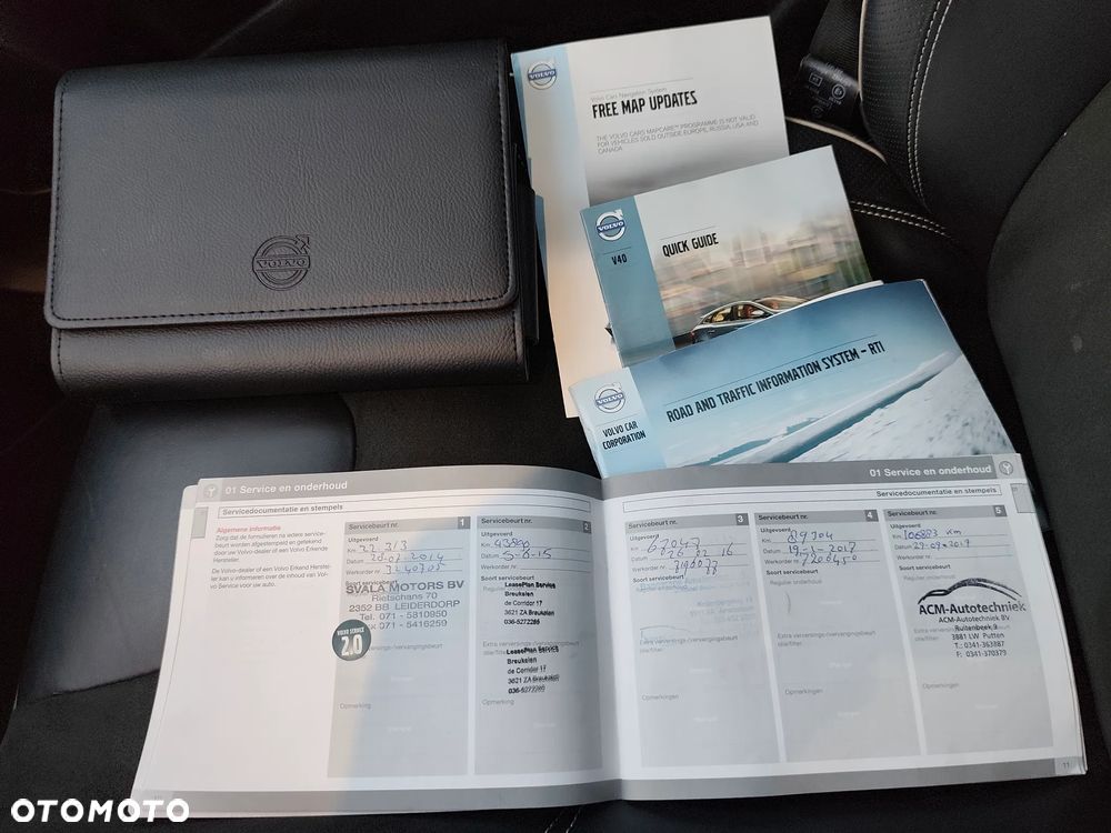 Volvo V40 D2 R Design - 28