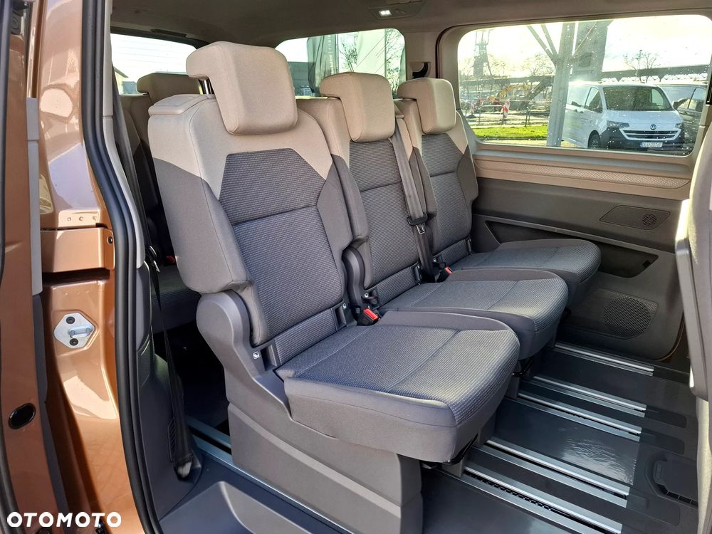 Volkswagen Multivan 2.0 TDI L2 Family DSG - 10