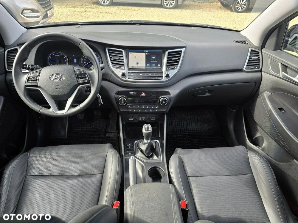Hyundai Tucson - 8