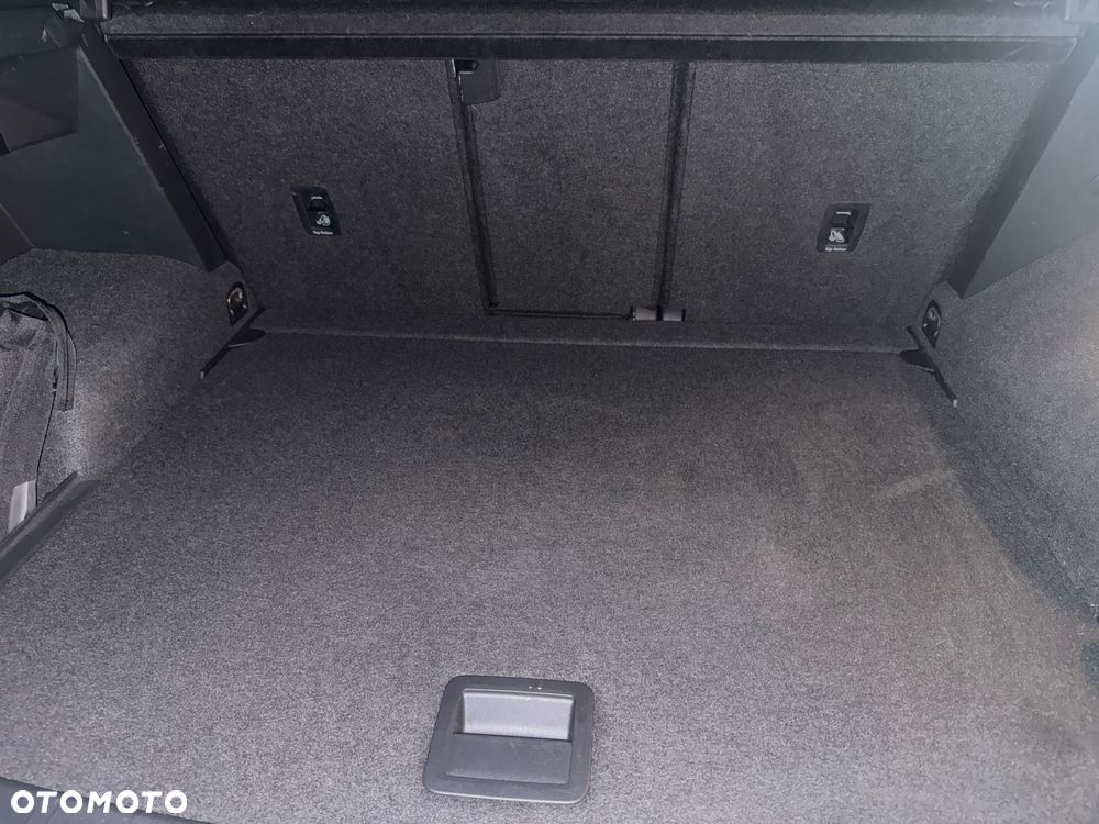Volkswagen Tiguan - 37