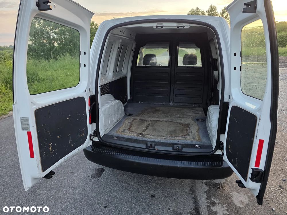Volkswagen Caddy - 8