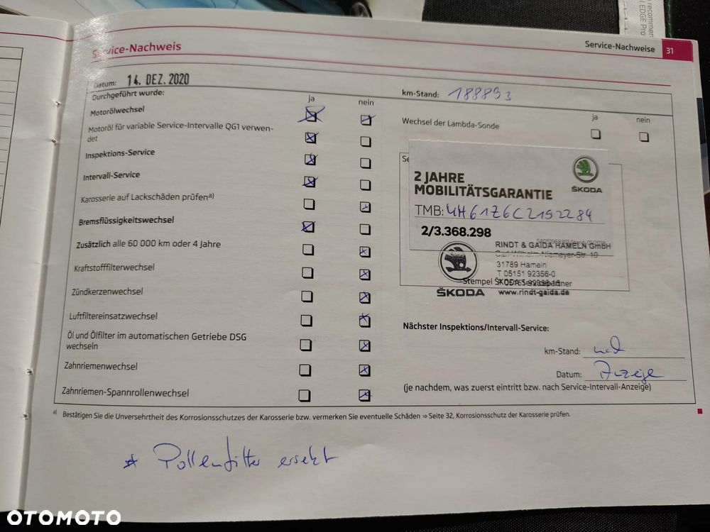 Skoda Octavia Combi 2.0 TDI CR DPF DSG RS - 33