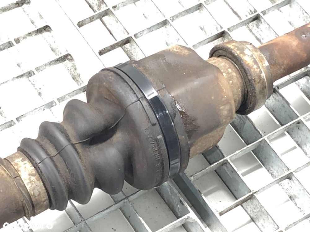 PÓŁOŚ PRAWY PRZÓD  PEUGEOT 5008 (0U_, 0E_) 2009 - 2017 1.6 16V 115 kW [156 KM] benzyna 2009 - - 2