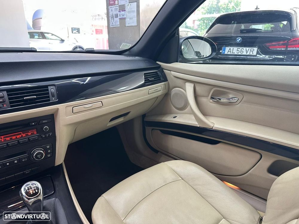 BMW 320 d Cabrio - 27