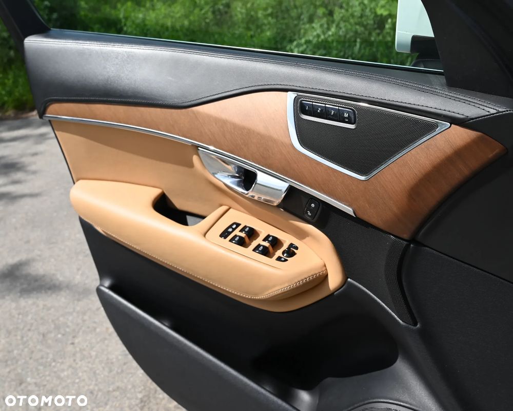 Volvo XC 90 T6 AWD Inscription 7os - 27