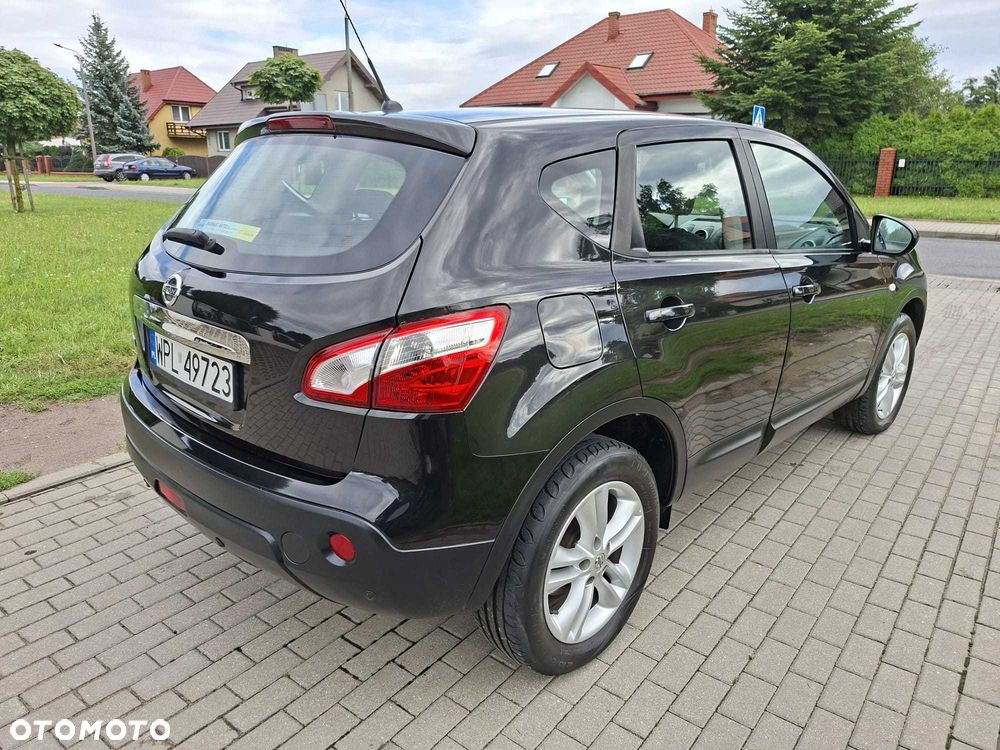 Nissan Qashqai - 4