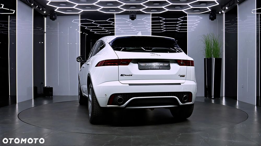 Jaguar E-Pace 2.0 i4P AWD R-Dynamic - 6