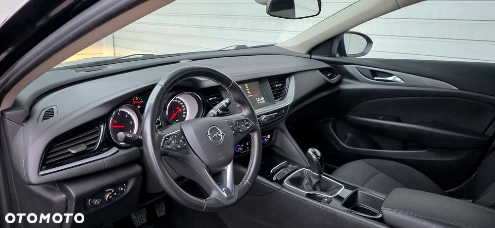 Opel Insignia 1.6 ECOTEC Edition - 11