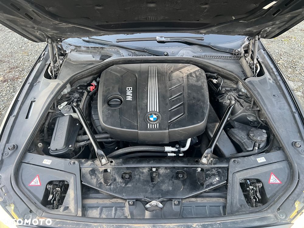 BMW Seria 5 520d Luxury Line - 27