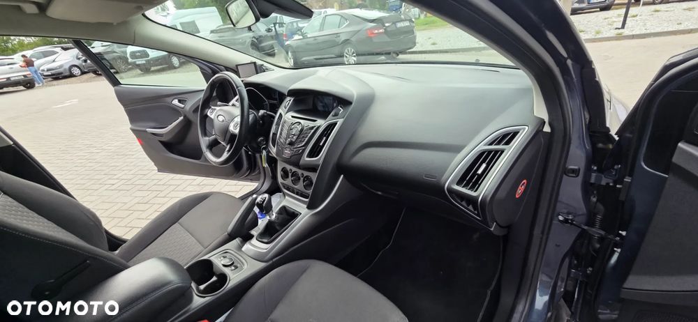 Ford Focus 1.0 EcoBoost STart-Stopp-System TITANIUM - 33