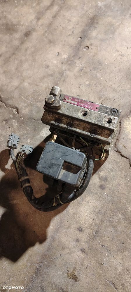 Opel Monterey 3.2 V6 części - 20