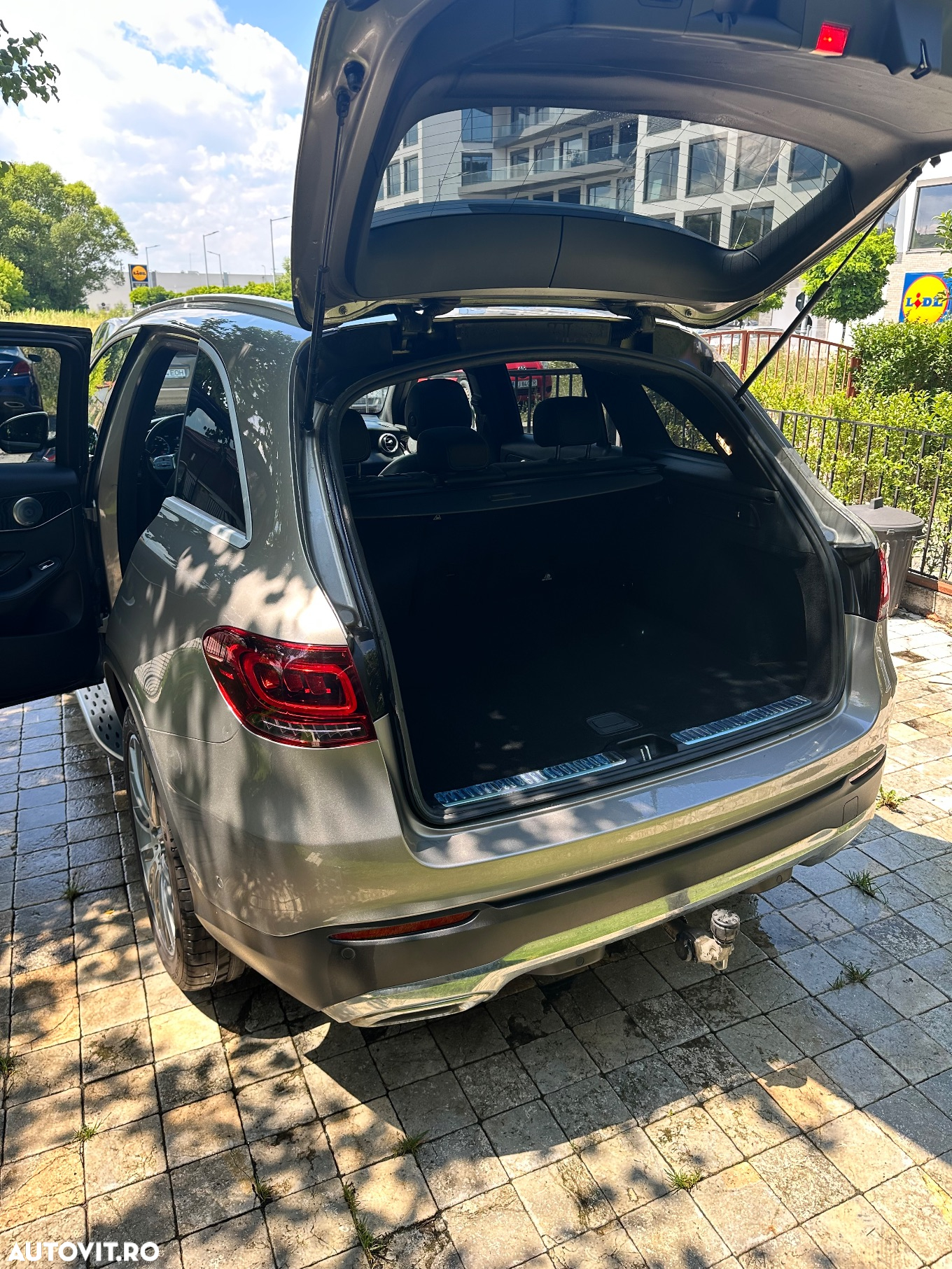 Mercedes-Benz GLC 300 4MATIC - 22
