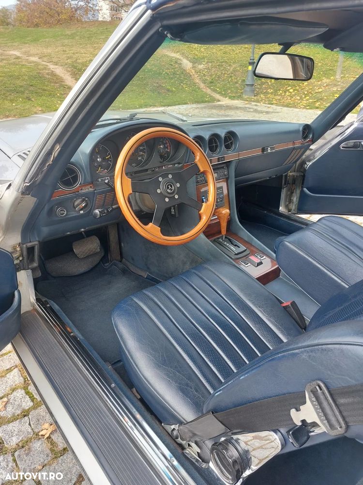 Mercedes-Benz SL - 22