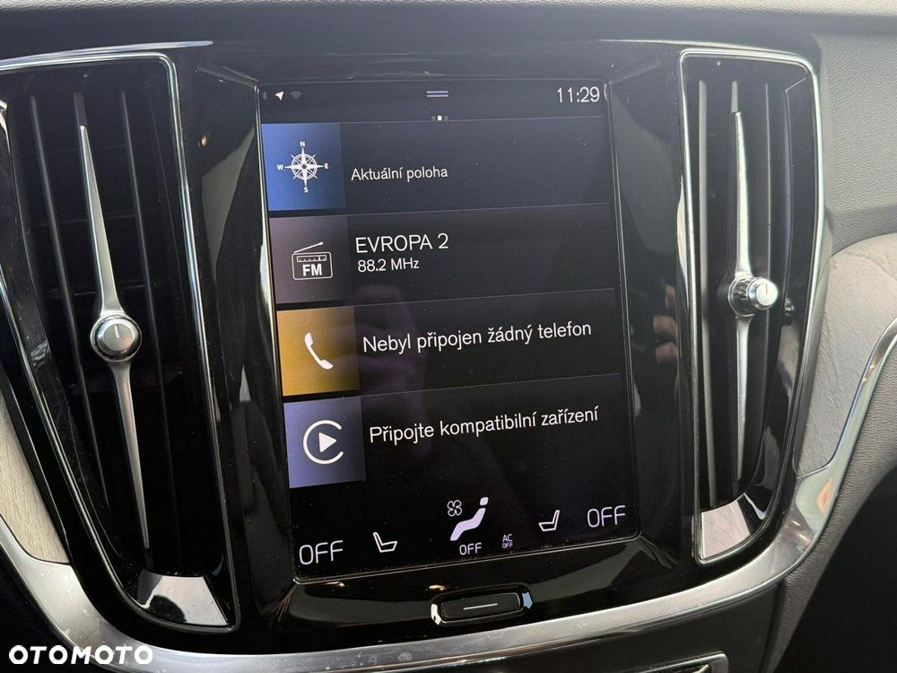 Volvo V60 Cross Country D4 AWD Geartronic Pro - 30