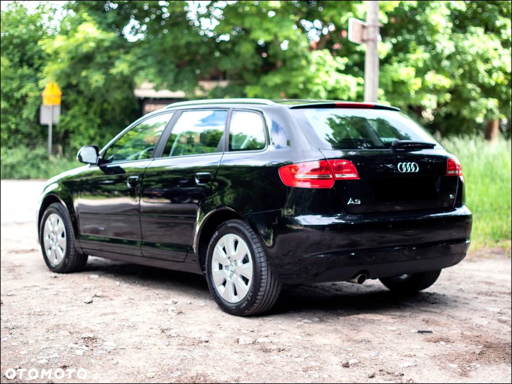 Audi A3 Sportback - 12