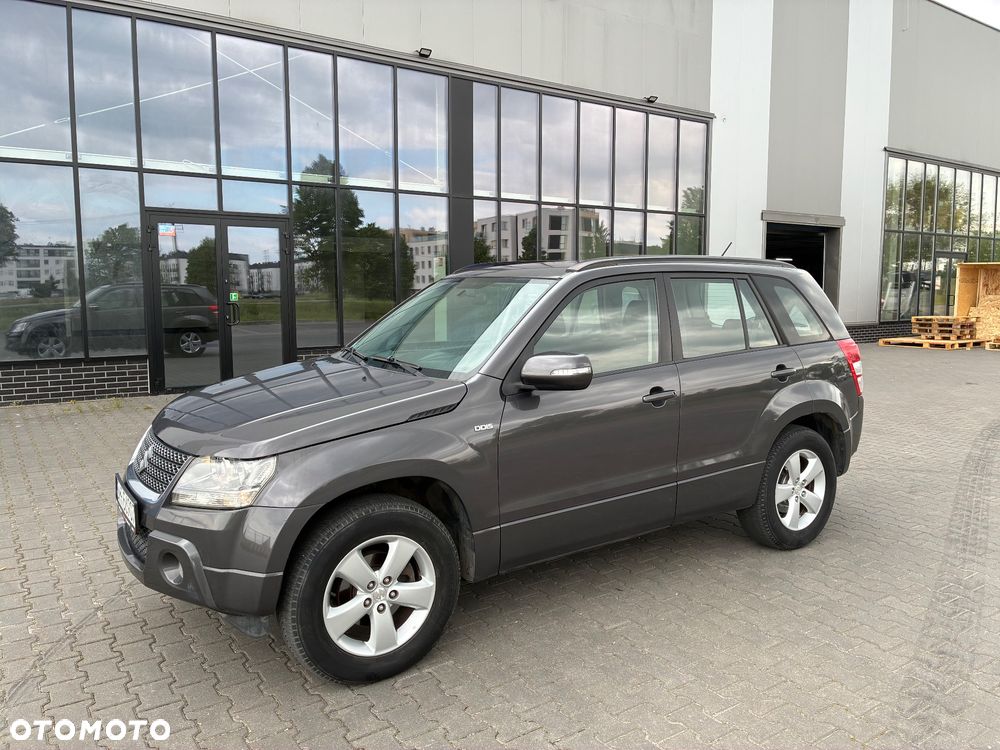 Suzuki Grand Vitara 1.9 DDiS Premium EU5 - 1