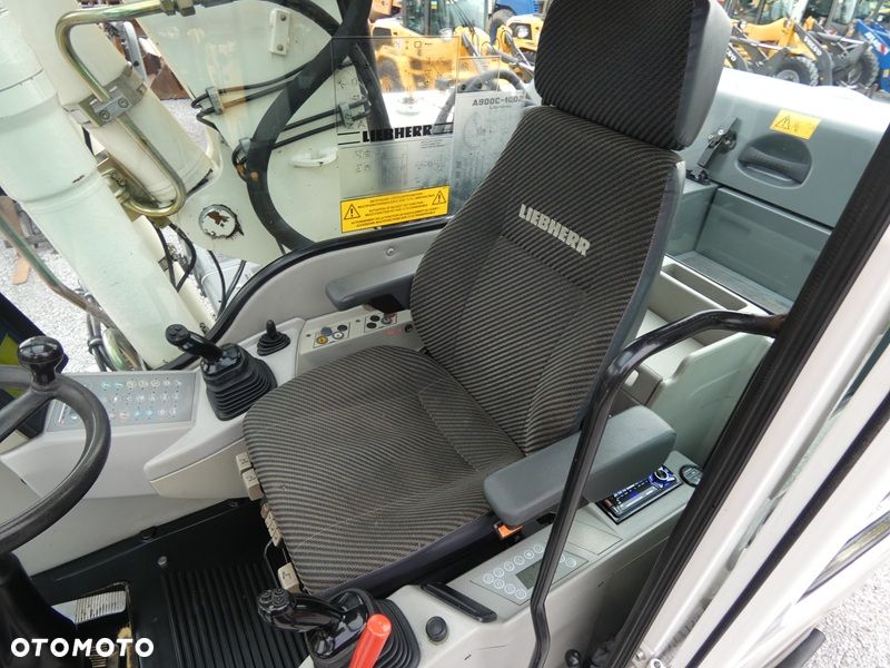 Liebherr A900C Z Niemiec / Super Stan / gotowa do pracy / - 13
