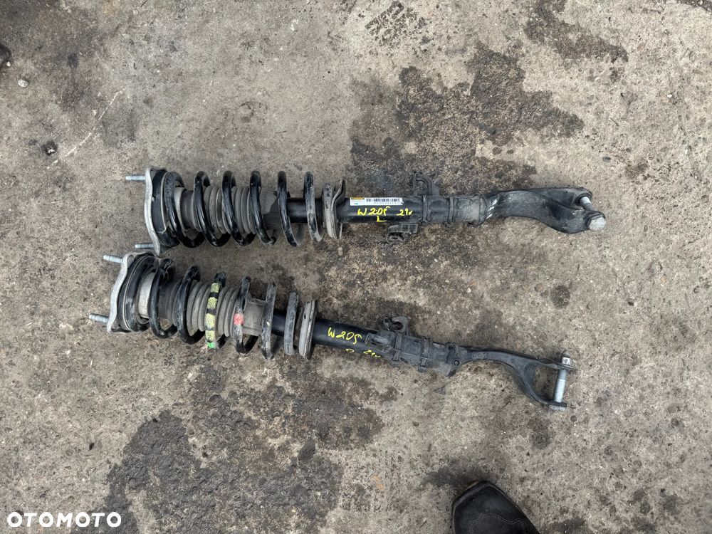 Mcpherson amortyzator sprężyna A2053200566 A2053200666 Mercedes C-Klasa W205 lift 2.0CDI 4 Matic prawy lewy - 1