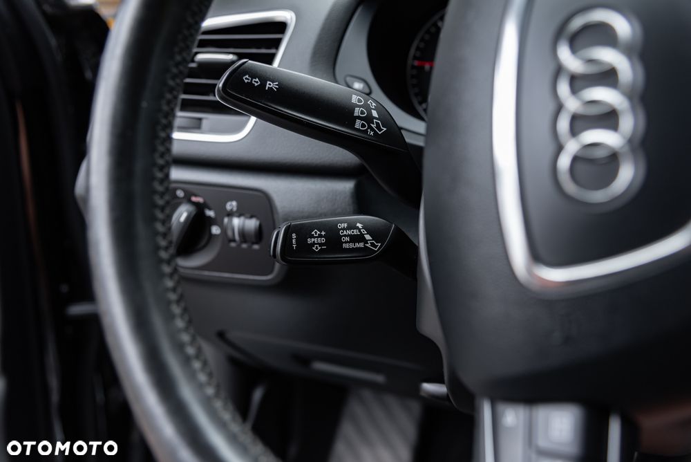 Audi Q3 2.0 TDI Quattro S tronic - 29