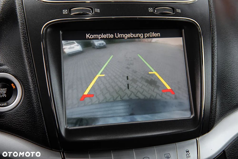 Fiat Freemont 2.0 Multijet Lounge AWD - 16