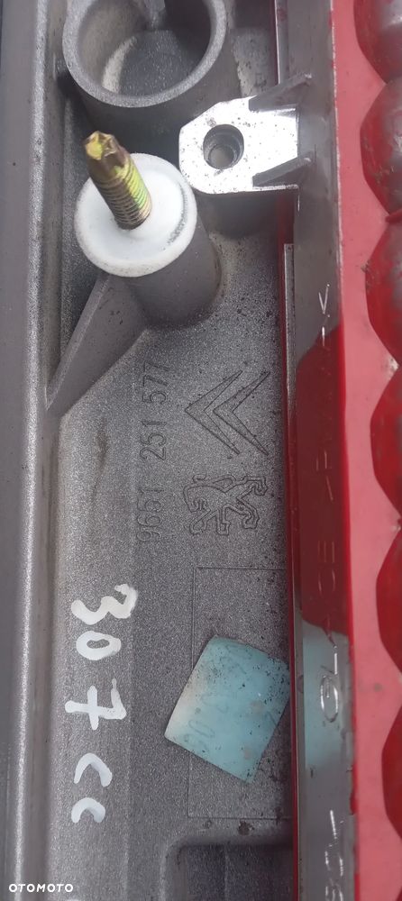 Peugeot 307CC spojler światło stop 9641298880 - 4