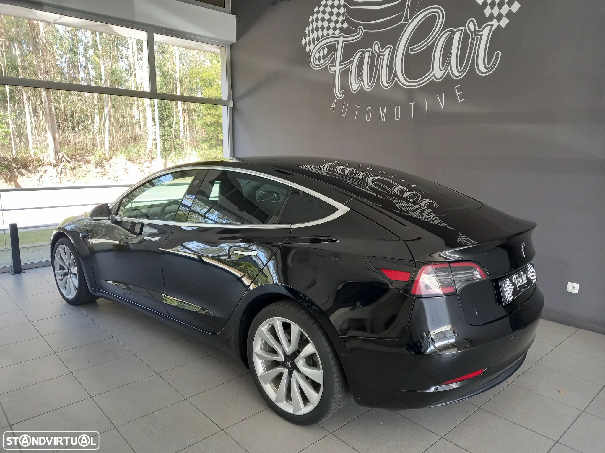Tesla Model 3 Long-Range Dual Motor AWD - 3