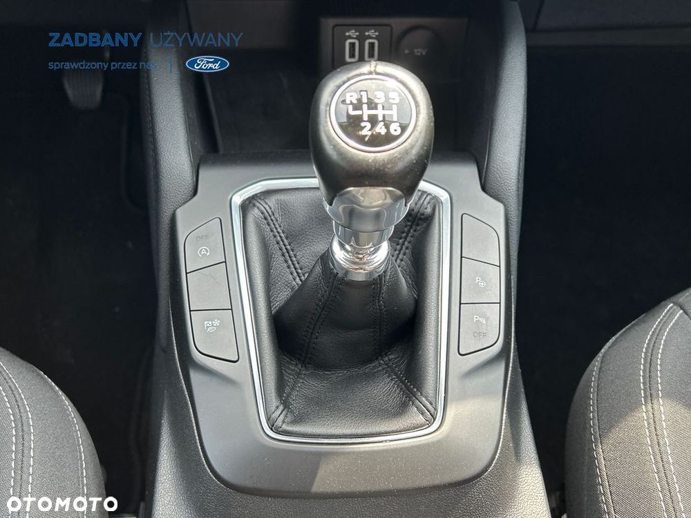 Ford Kuga 1.5 EcoBoost TITANIUM - 18
