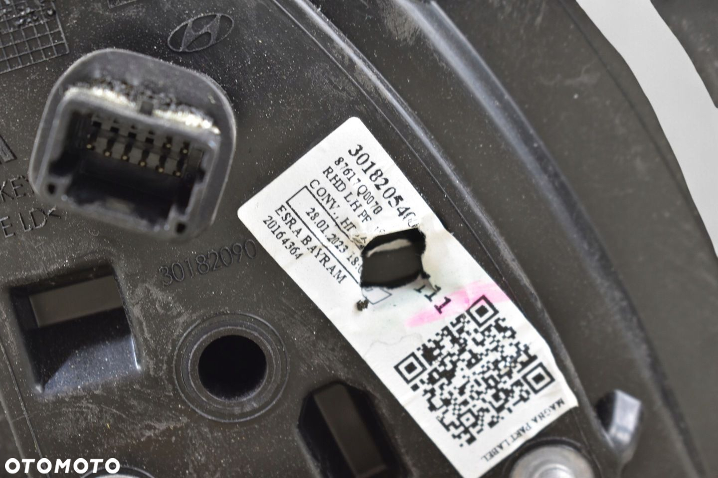 Lusterko Lewe HYUNDAI BAYON 2021-2024R UK 87617-Q0070 KOD LAKIERU A7G - 4