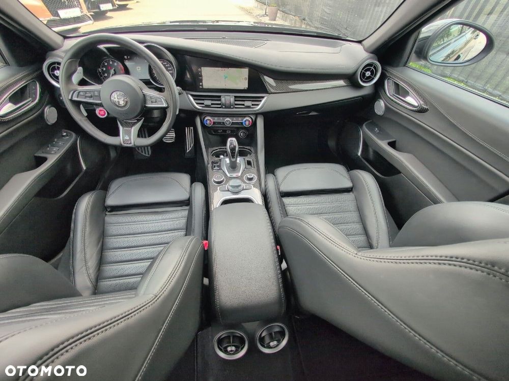 Alfa Romeo Giulia 2.9 Bi Turbo V6 Quadrifoglio - 8