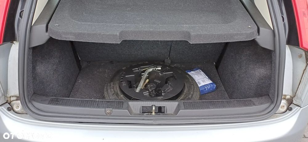 Fiat Grande Punto 1.4 8V Dynamic - 12