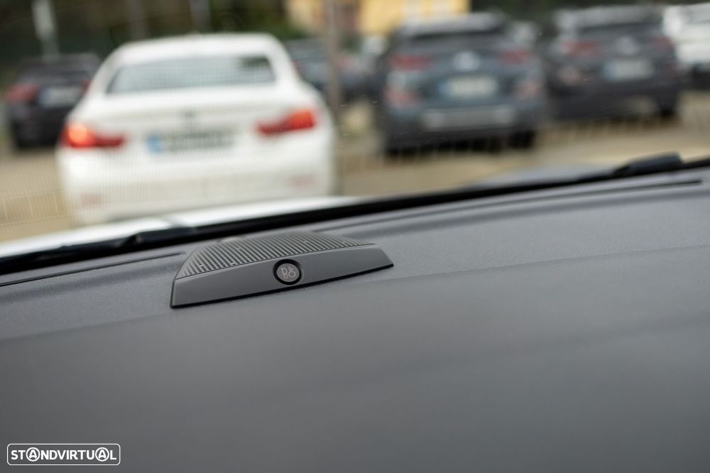 Ford Puma 1.0 EcoBoost MHEV ST-Line X Gold SIP - 34