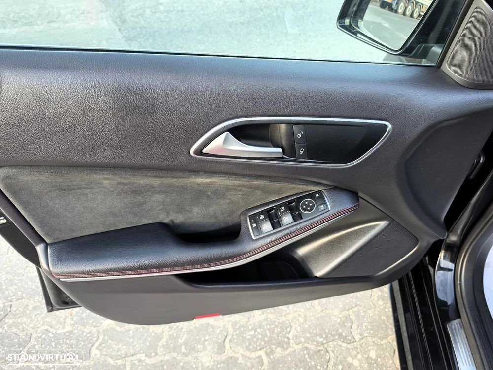 Mercedes-Benz A 180 CDI BE Edition AMG Line - 10