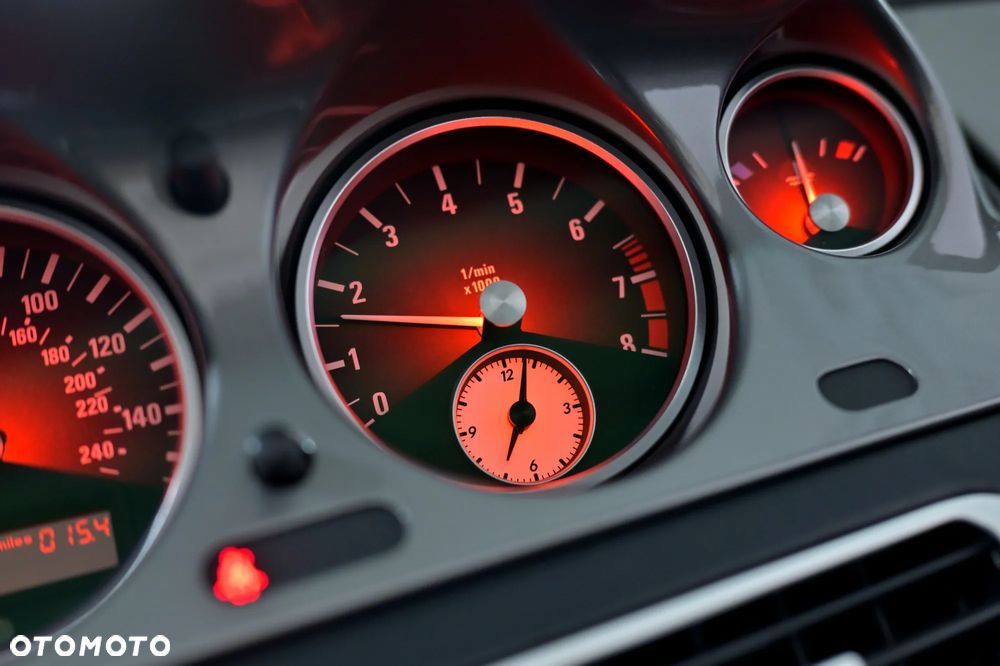 BMW Z8 4.9 - 27