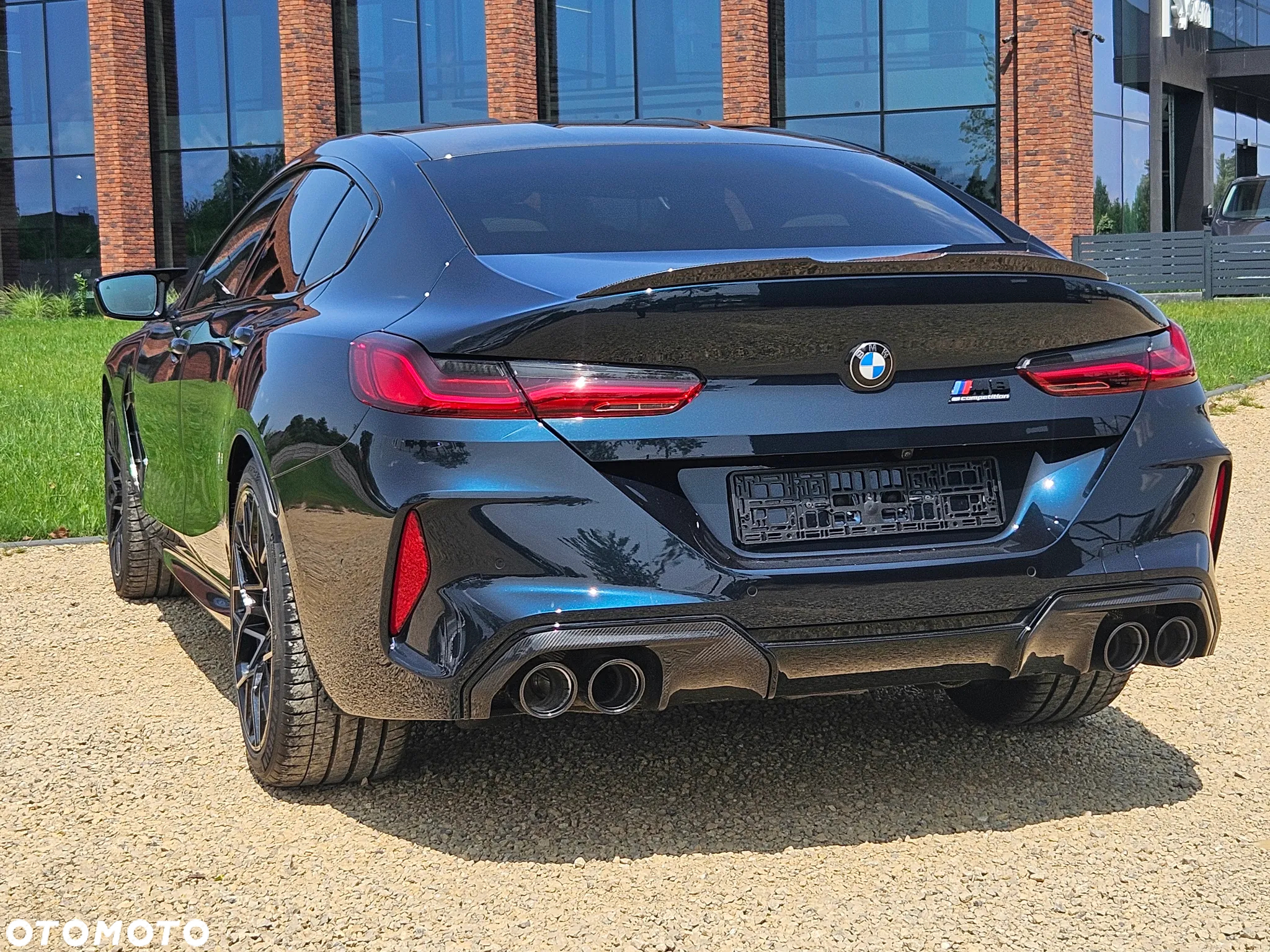 BMW M8 Competition - 15