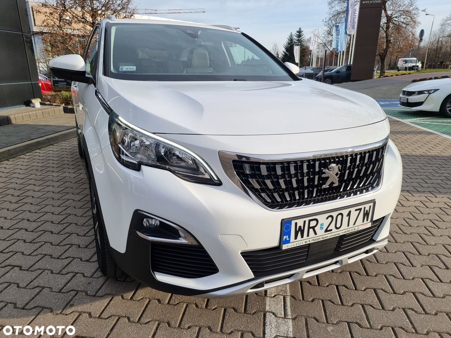 Peugeot 3008 1.2 PureTech Allure S&S EAT6 - 5
