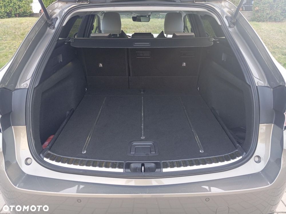 Toyota Corolla 1.8 Hybrid GPF Executive - 18