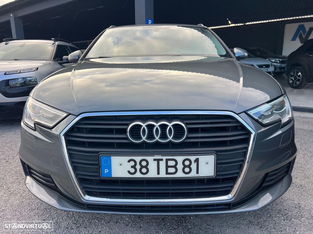 Audi A3 Sportback 1.6 TDI Sport - 3