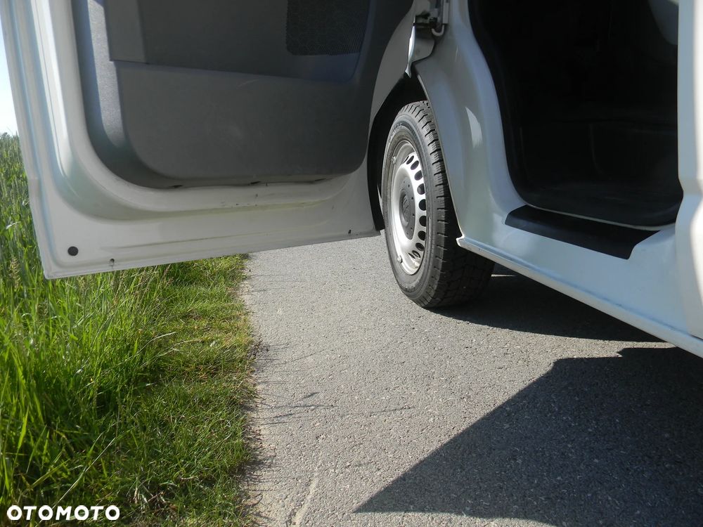 Volkswagen Transporter - 15