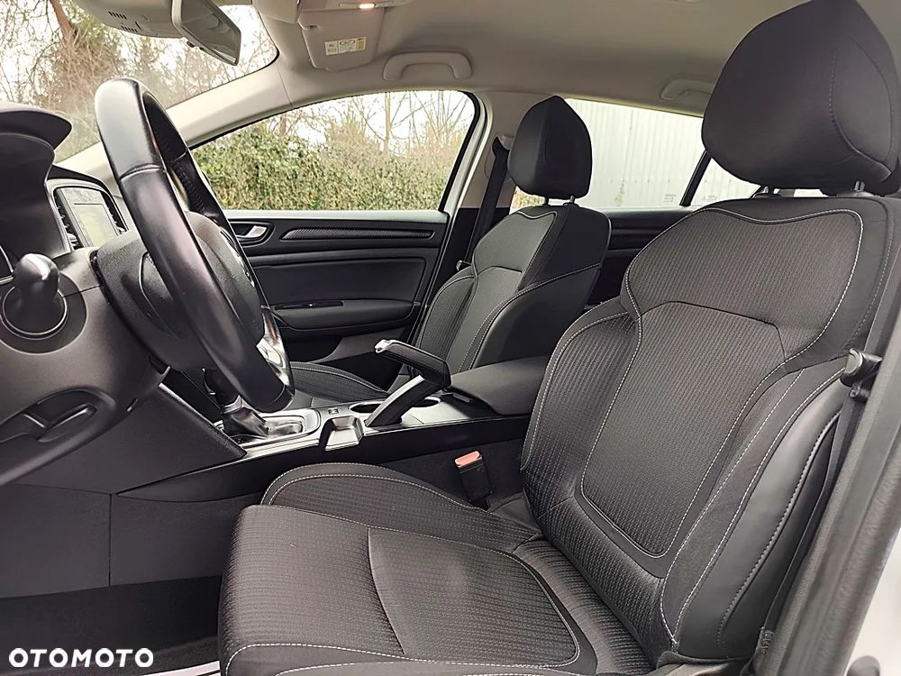 Renault Megane BLUE dCi 115 EDC Deluxe-Paket LIMITED - 9