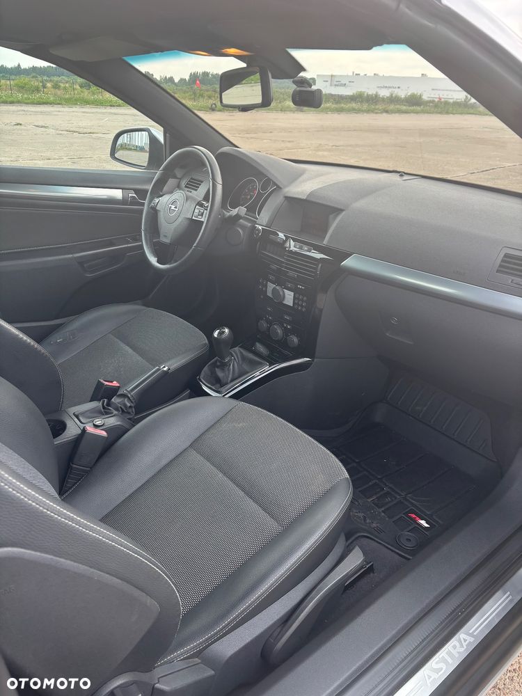 Opel Astra - 10