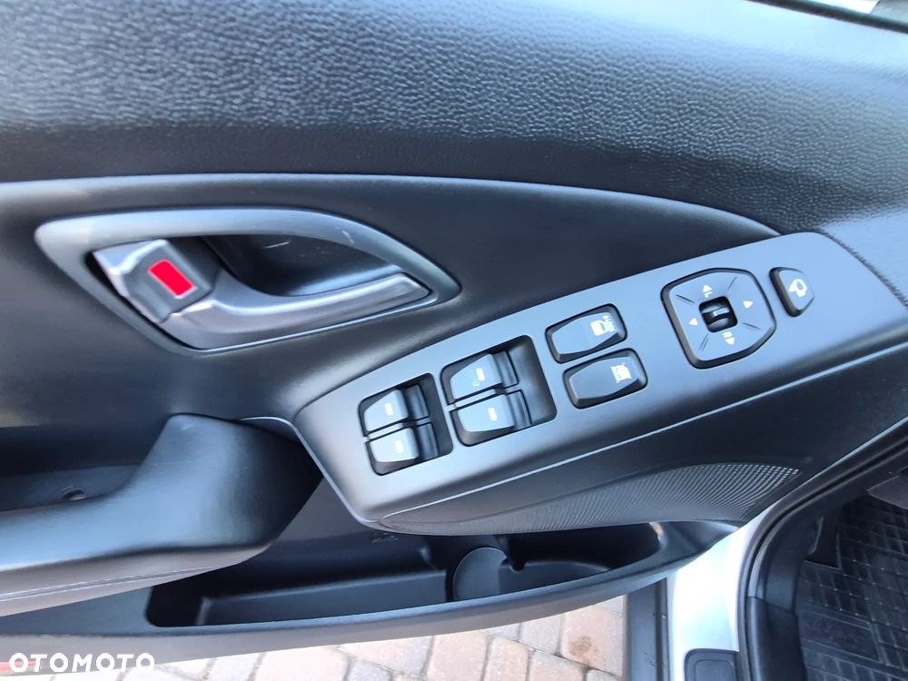 Hyundai ix35 - 17